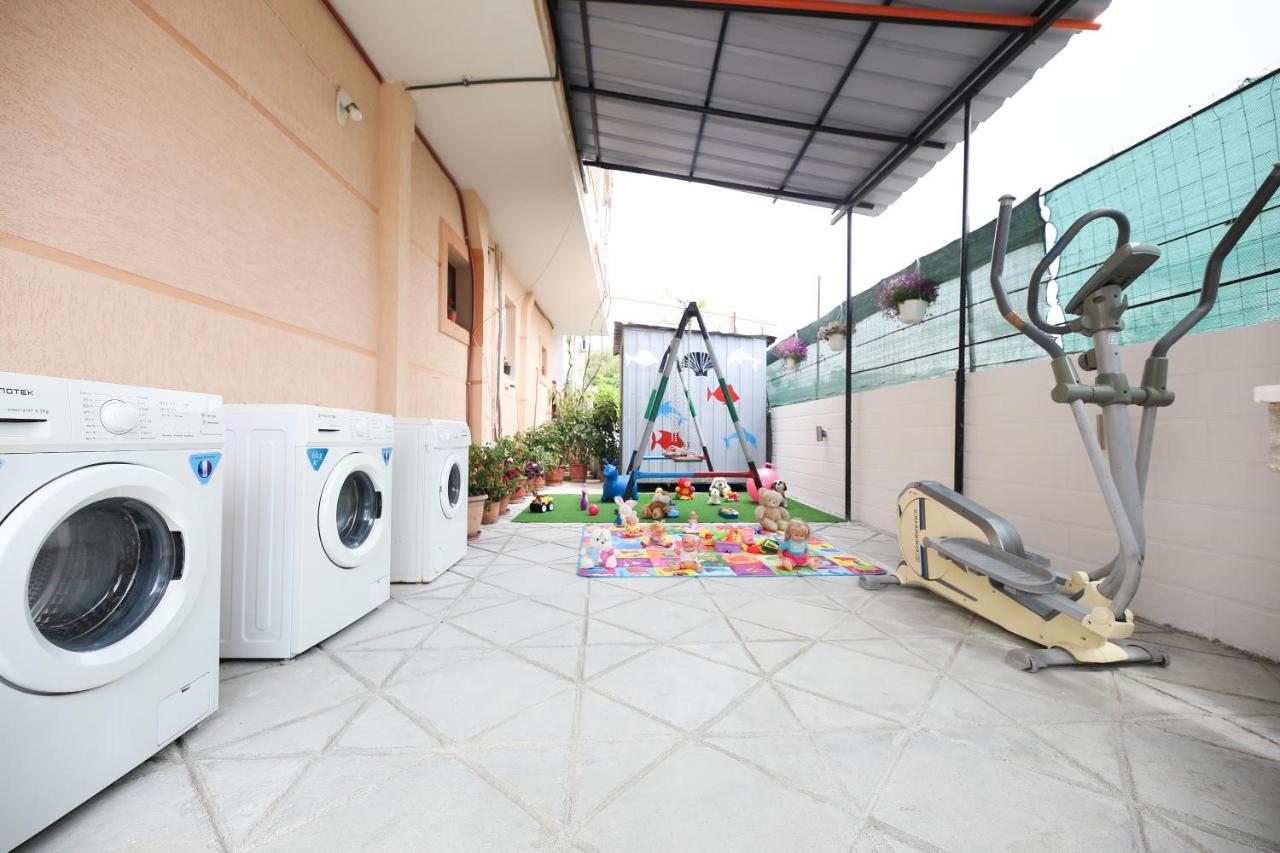 Vila Feliz - Premium Rooms With Free Private Parking Vlorë Exterior foto